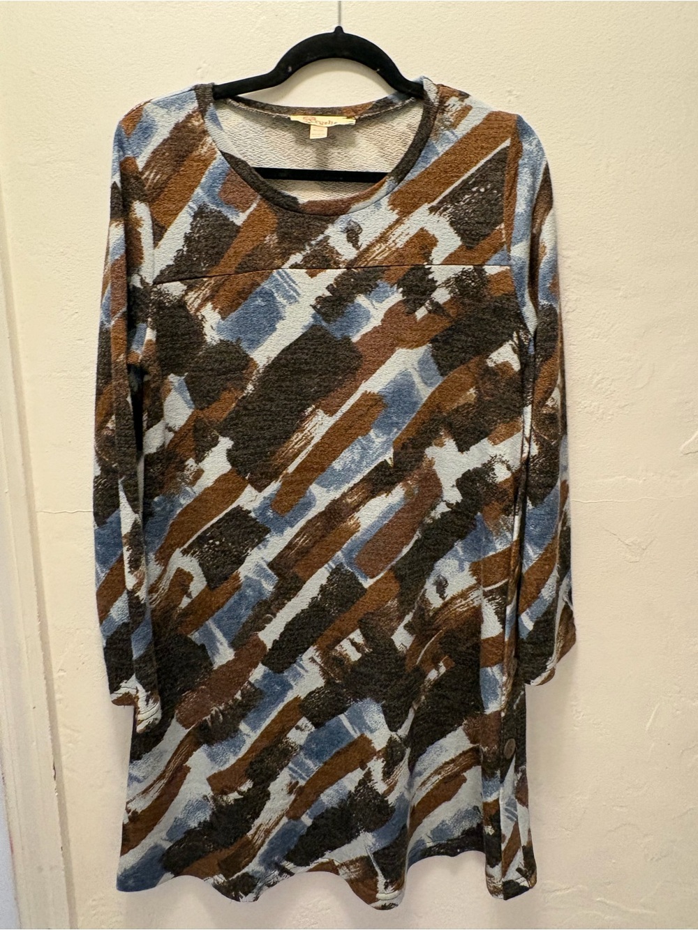 Aryeh Long Sleeve Abstract Brushstroke Tunic in Blue & Brown